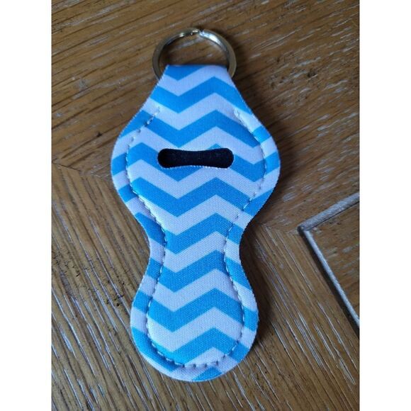 NEW Aqua & White Chevron Neoprene Chapstick Holder Key Chain and chapstick - Picture 1 of 3